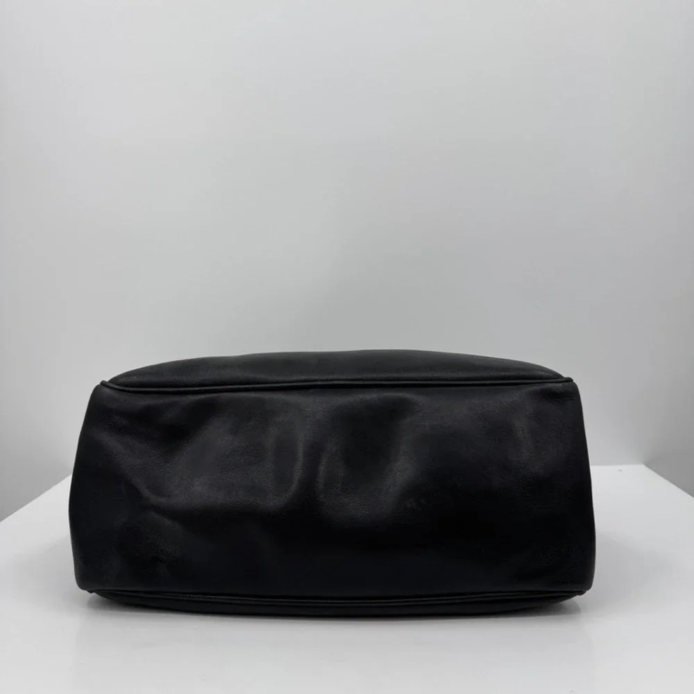 Levenger Black Leather Tote Bag Business Shoulder Purse Laptop Work Travel